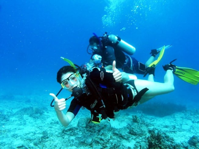 scuba diving tour dubai